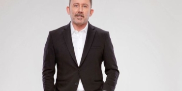 Sergen Yalçın aslen nereli burcu ne evli mi eşi kim hangi takımda oynadı çalıştırdığı takımlar