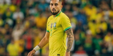 Alex Telles aslen nereli kimdir hangi takımda oynuyor kaç gol attı hangi takımlarda oynadı?