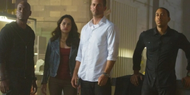 Hızlı ve Öfkeli 7 filmi nerede çekildi hangi kanalda oynuyor kaç yılında çekildi oyuncuları isimleri