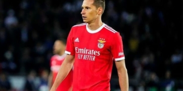 Julian Draxler hangi takımda oynuyor kaç gol attı hangi takımlarda oynadı kimdir aslen nereli?