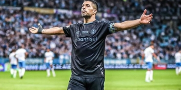 Luis Suarez kariyeri boyunca kaç gol attı aslen nereli kimdir hangi takımlarda oynadı?