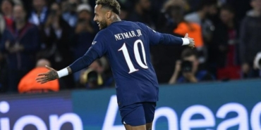 Neymar toplam kaç gol attı hangi takımda oynuyor Neymar hangi takımlarda oynadı aslen nereli?