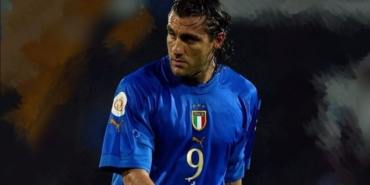 Christian Vieri kariyeri boyunca kaç gol attı hangi takımlarda oynadı aslen nereli kimdir?
