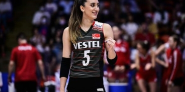 Ayça Aykaç aslen nereli burcu ne hangi takımda oynuyor boy kilo kaç evli mi eşi sevgilisi kim?