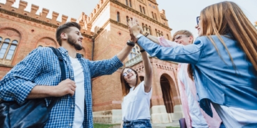 Roma'da Eğitim Fırsatları