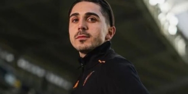 Abdülkadir Ömür aslen nereli hangi takımda oynuyor hangi takımlarda oynadı kaç gol attı?