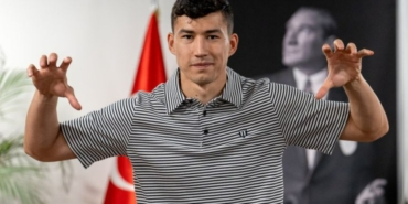 Bahtiyar Zaynutdinov hangi takımdan geldi kaç gol attı aslen nereli hangi takımlarda oynadı?