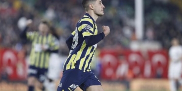 Futbolcu Emre Mor aslen nereli hangi takımda oynuyor hangi takımlarda oynadı kaç golü var?