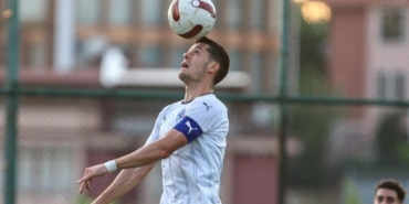 Haris Hajradinovic aslen nereli hangi takımda oynuyor hangi takımlarda oynadı kaç gol attı?