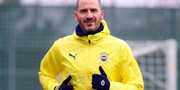 Leonardo Bonucci aslen nereli hangi takımda oynuyor hangi takımlarda oynadı kaç gol attı?