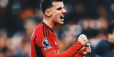 Mason Mount aslen nereli hangi takımda oynuyor hangi takımlarda oynadı kaç gol attı?