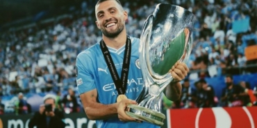 Mateo Kovacic aslen nereli hangi takımda oynuyor hangi takımlarda oynadı kaç gol attı?