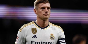 Futbolcu Toni Kroos aslen nereli hangi takımda oynuyor hangi takımlarda oynadı kaç gol attı?
