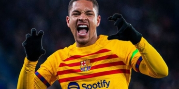 Vitor Roque aslen nereli hangi takımda oynuyor hangi takımlarda oynadı kaç gol attı?