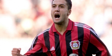 Yıldıray Baştürk kariyeri boyunca kaç gol attı hangi takımlarda oynadı aslen nereli kimdir?