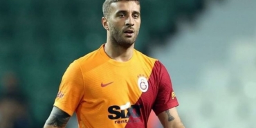 Alpaslan Öztürk hangi takımda oynuyor aslen nereli hangi takımlarda oynadı kaç gol attı?