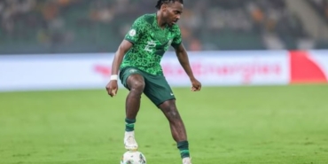 Bright Osayi Samuel hangi takımdan geldi hangi takımlarda oynadı aslen nereli kaç gol attı?