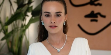 Hande Soral aslen nereli burcu ne boy kilo kaç evli mi eşi sevgilisi kim oynadığı diziler filmler