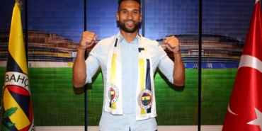 Steven Caulker hangi takımda oynuyor hangi takımlarda oynadı aslen nereli kaç gol attı?