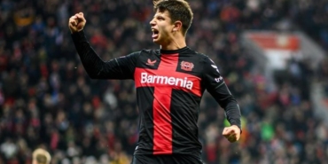 Adam Hlozek kaç gol attı aslen nereli hangi takımlarda oynadı hangi takımda oynuyor?