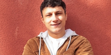 Alper Çankaya aslen nereli burcu ne evli mi eşi sevgilisi kim hangi dizilerde filmlerde oynadı?