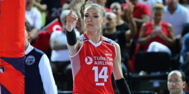 Eda Erdem Dündar hangi takımda oynuyor hangi takımlarda oynadı burcu ne aslen nereli?