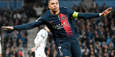 Kylian Mbappe hangi takımda oynuyor kaç gol attı hangi takımlarda oynadı aslen nereli?