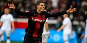 Patrik Schick kaç gol attı hangi takımlarda oynadı aslen nereli hangi takımda oynuyor?