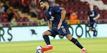 Umut Bozok toplam kaç gol attı hangi takımlarda oynadı hangi takımdan geldi aslen nereli?