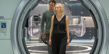 Uzay Yolcuları filmi hangi kanalda oynuyor gişe hasılat konusu ne zaman çekildi oyuncuları isimleri