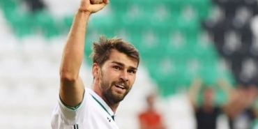 Amar Rahmanovic hangi takımda oynuyor kaç gol attı hangi takımlarda oynadı aslen nereli?