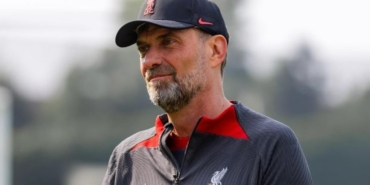 Jürgen Klopp hangi takımları çalıştırdı hangi takımlarda oynadı aldığı kupalar aslen nereli?