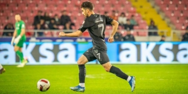 Ömer Faruk Beyaz kaç gol attı aslen nereli hangi takımlarda oynadı hangi takımda oynuyor?