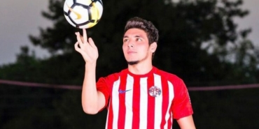 Salih Dursun hangi takımlarda oynadı aslen nereli hangi takımda oynuyor kaç gol attı?