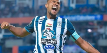 Salomon Rondon kaç gol attı hangi takımda oynuyor hangi takımlarda oynadı aslen nereli?