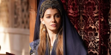 Tuba Ünsal aslen nereli burcu ne evli mi eşi sevgilisi kim hangi dizilerde filmlerde oynadı?