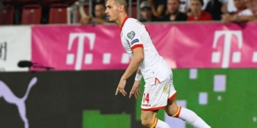 Vukan Savicevic hangi takımda oynuyor hangi takımlarda oynadı kaç gol attı aslen nereli?