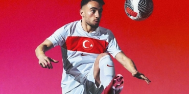 Yunus Akgün hangi takımda oynuyor aslen nereli toplam kaç gol attı hangi takımlarda oynadı?