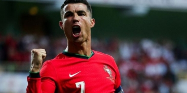 Cristiano Ronaldo kariyeri boyunca toplam kaç gol attı aslen nereli hangi takımda oynuyor?