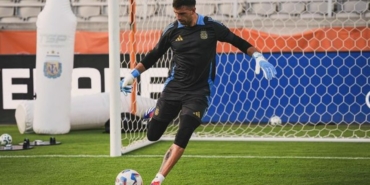 Emiliano Martinez toplam kaç gol yedi hangi takımda oynuyor aslen nereli hangi takımlarda oynadı?