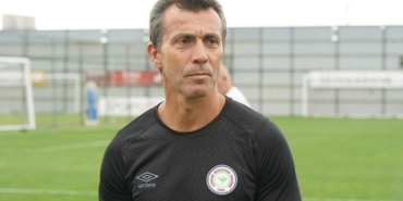 Bülent Korkmaz aslen nereli hangi takımı çalıştırıyor hangi takımlarda oynadı toplam kaç gol attı?