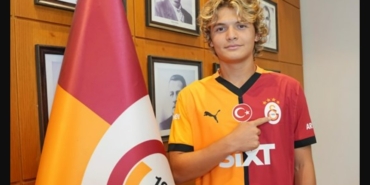 Efe Akman aslen nereli hangi takımdan geldi hangi takımlarda oynadı toplam kaç gol attı?