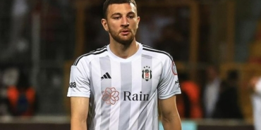 Emrecan Uzunhan toplam kaç gol attı aslen nereli hangi takımdan geldi hangi takımlarda oynadı?