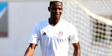 Moussa Djenepo aslen nereli toplam kaç gol attı hangi takımdan geldi hangi takımlarda oynadı?