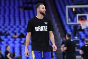 Stephen Curry kariyerinde kaç sayı attı hangi takımda oynuyor hangi takımlarda oynadı kimdir?