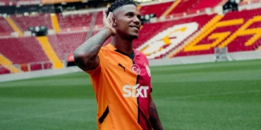 İsmail Jakobs aslen nereli hangi takımdan geldi hangi takımlarda oynadı toplam kaç gol attı?