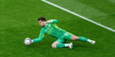 Kaleci Stefan Ortega toplam kaç gol yedi aslen nereli hangi takımlarda oynadı hangi takımdan geldi?