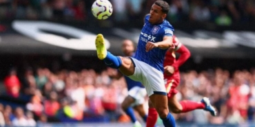 Ali Al-Hamadi aslen nereli toplam kaç gol attı hangi takımda oynuyor hangi takımlarda oynadı?