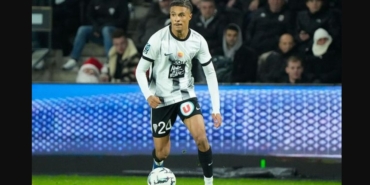 Jean-Matteo Bahoya aslen nereli toplam kaç gol attı hangi takımdan geldi hangi takımlarda oynadı?