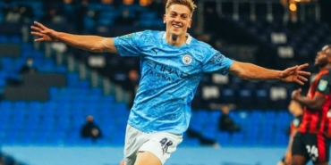 Liam Delap toplam kaç gol attı hangi takımda oynuyor hangi takımlarda oynadı aslen nereli?